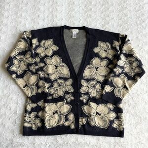 Vintage Lambswool Cardigan Sweater Womens Large Navy Floral Flower Retro Iris